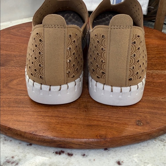 Chic Tan Slip-On Loafers - Picture 6 of 6